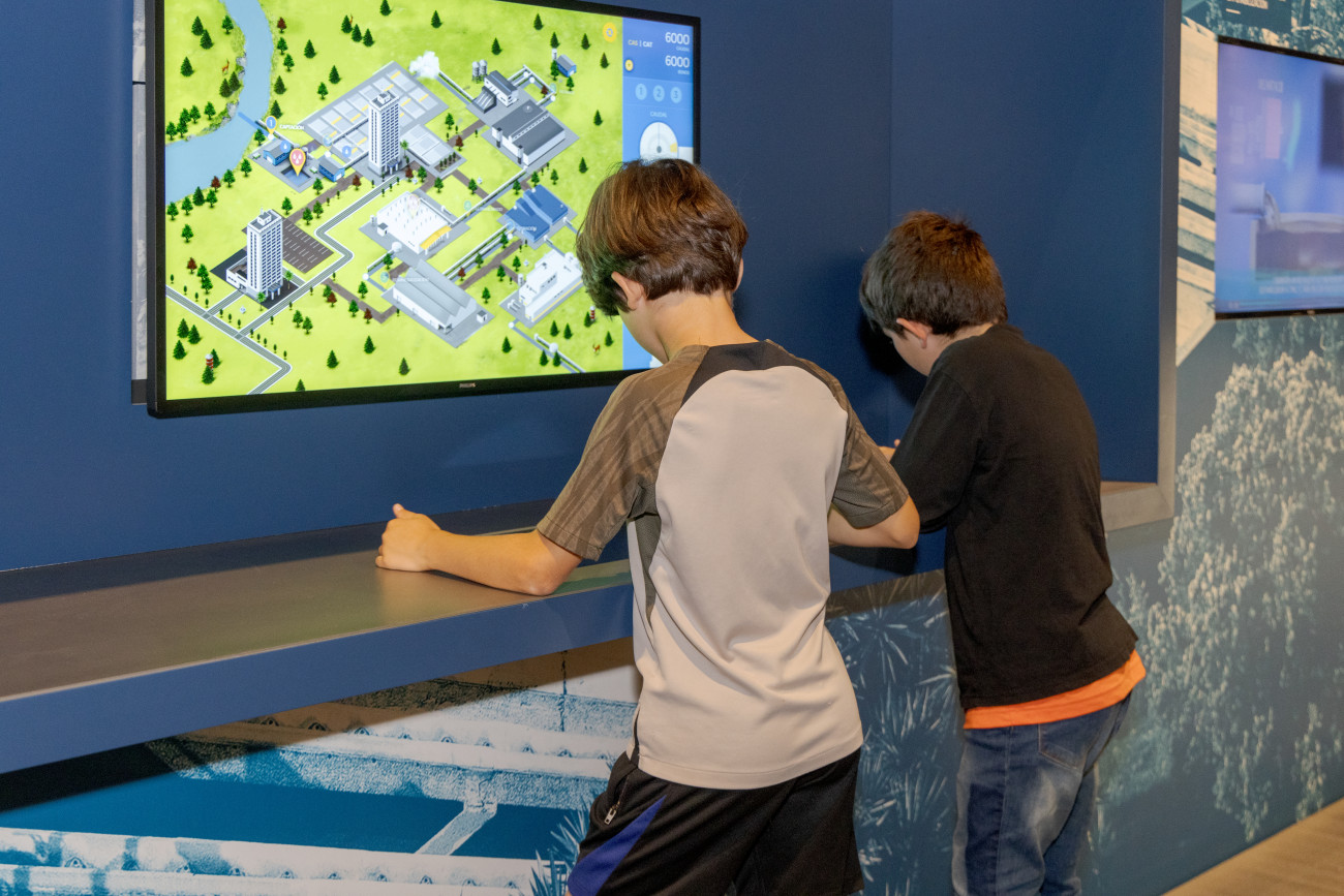 La planta d’extracció i bombament d’aigua ha estat en funcionament des del 1909 i va ser projectada per l’arquitecte modernista Josep Amargós i Samaranch