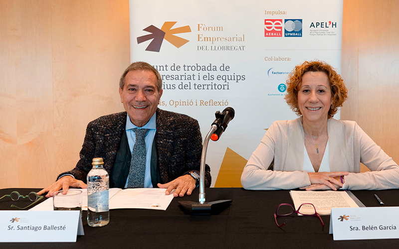 L’alcaldessa de Sant Joan Despí, Belén García, amb Ballesté durant una de les activitats del Fòrum Empresarial del Baix Llobregat