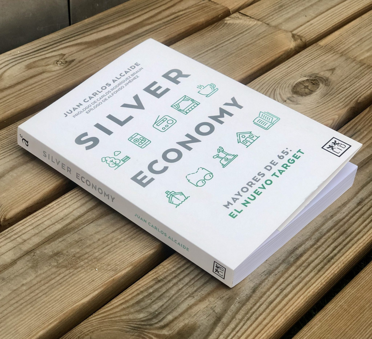 Portada del llibre “Silver Economy” que focalitza la gent gran com el nou “target” pel marketing