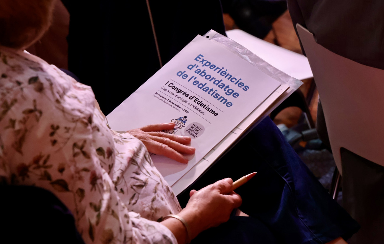 Detall d’una carpeta d’uns dels assistents al primer Congrés d’Edatisme