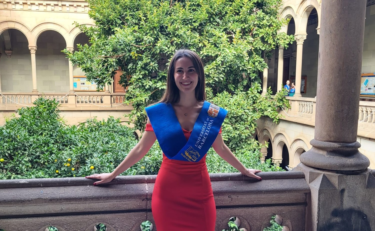 Judith García va nèixer l’any 2001 a Sant Boi. Amb 22 anys, s’ha graduat en Ciències Biomèdiques a la Universitat de Barcelona (UB) i ha estat guardonada amb el primer Premi al Millor Treball de Final de Grau