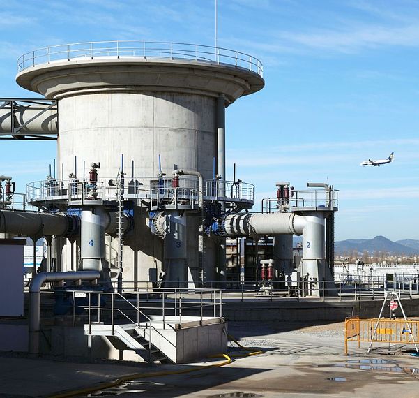 La depuradora del Prat Llobregat és una de les plantes de sanejament d´aigües residuals més grans i modernes d´Europa