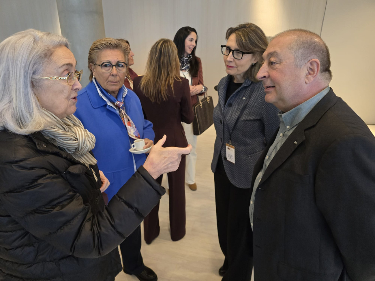 Francesc Torres conversant en el Forum Empresarial Llobregat