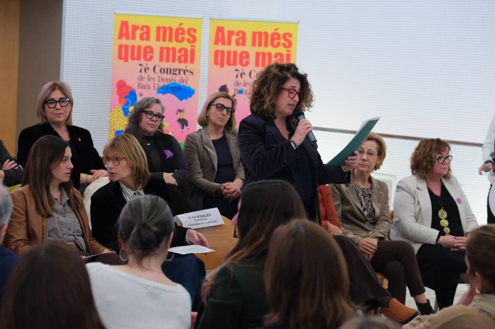 Olga Morales, alcaldessa de Viladecans, durant la seva intervenció