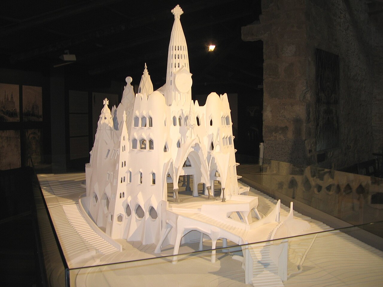 Maqueta de la Cripta que se conserva dentro de la Sagrada Familia