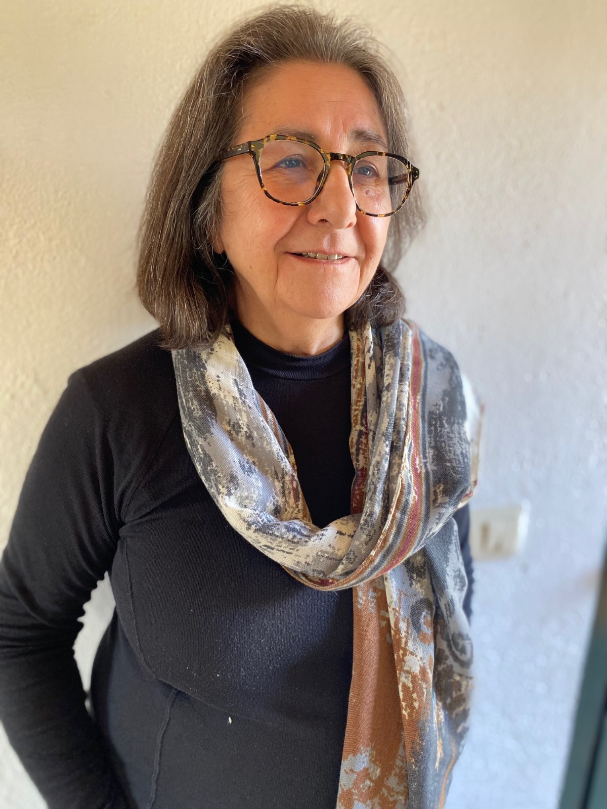 Núria García Caldés, que combina literatura, traducción, edición y artes plásticas en una amplia trayectoria