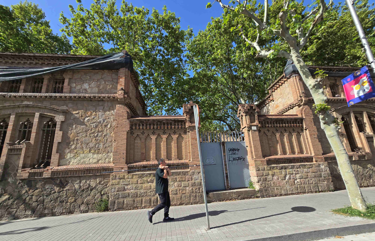 Aspecto de Can Trinxet desde la calle Santa Eulalia