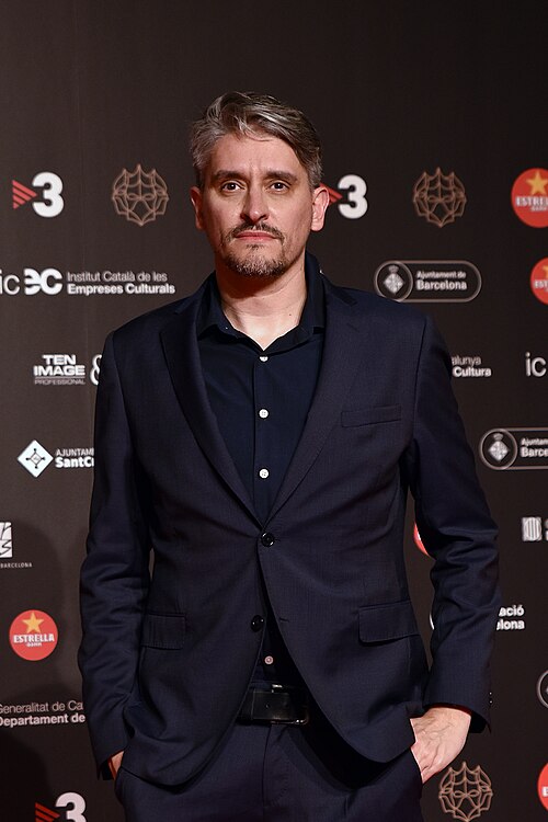 Marcel Barrena, director de la aclamada película “El 47” sobre una lucha popular en el barrio del Carmel, similar a las luchas protagonizadas en L’Hospitalet, será el encargado del pregón de las fiestas.
