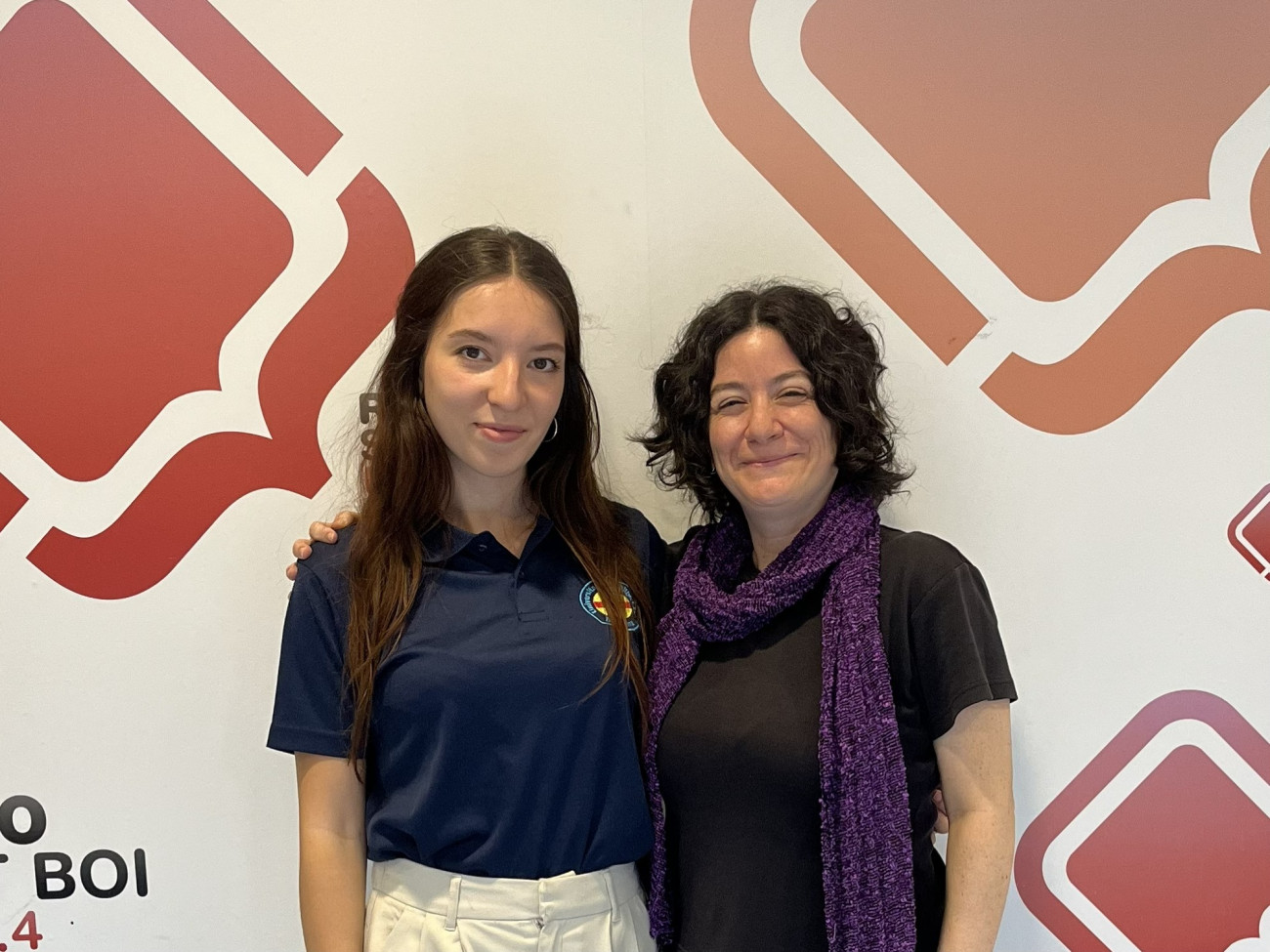 La autora de esta información con Sílvia García Palacios, impulsora del primer festival de cine de Horror con perspectiva de género