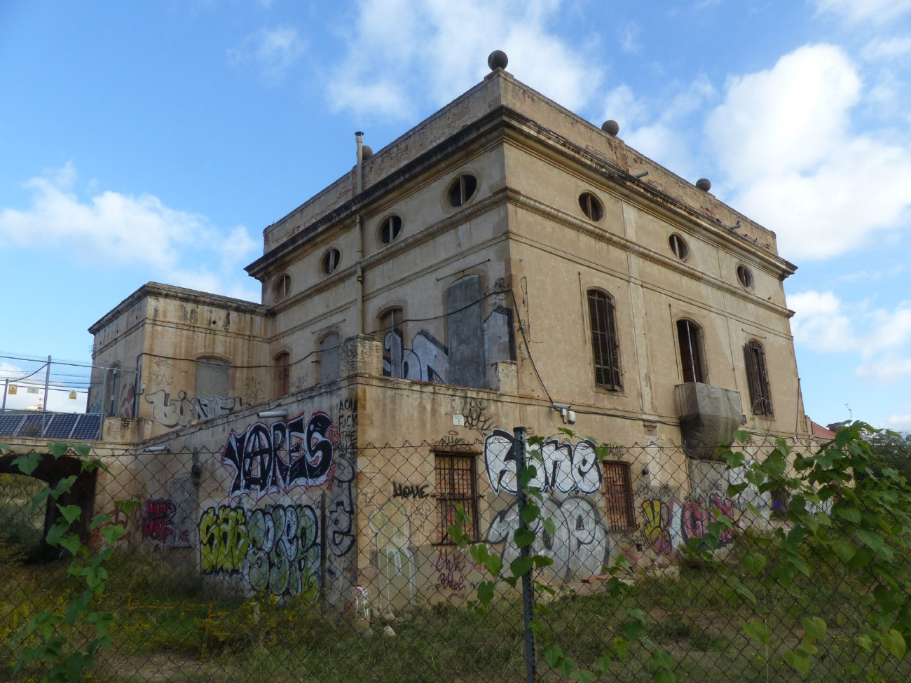 Can Rigalt és altre dels edificis patrimonials en perill, juntament amb Cal Masover Nou o La Remunta