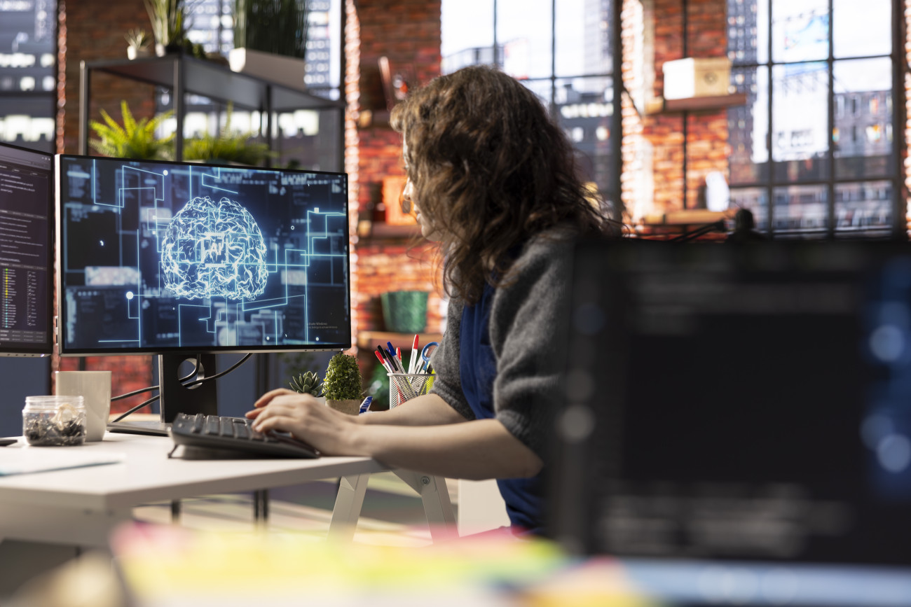 L’ús de la intel·ligència artificial s’ha disparat, i el sector turístic és un dels que en fa un ús més intensiu