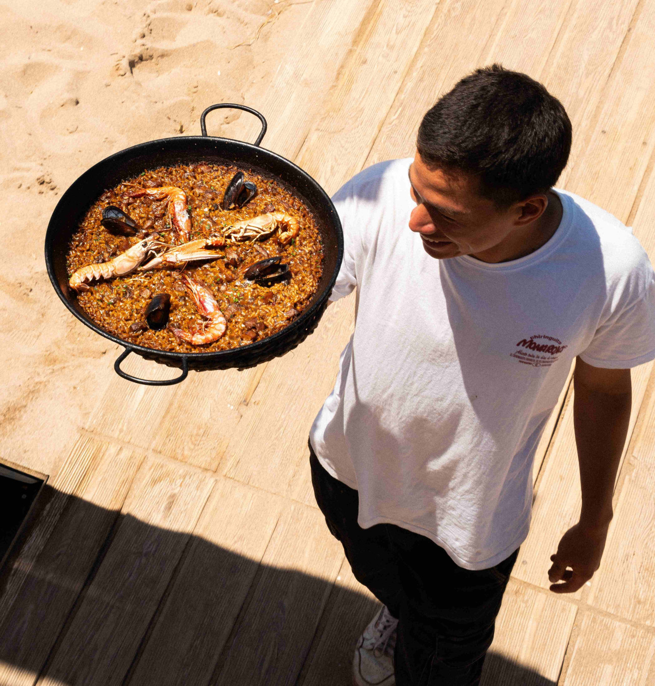  Una de las paellas de Mona Roja
