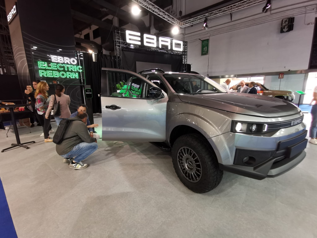 Un dels vehicles elèctrics d’Ebro fabricat a la Zona Franca