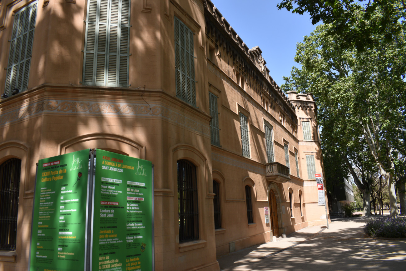 El Palacio Mercader es uno de los principales referentes patrimoniales y culturales de Cornellà de Llobregat.