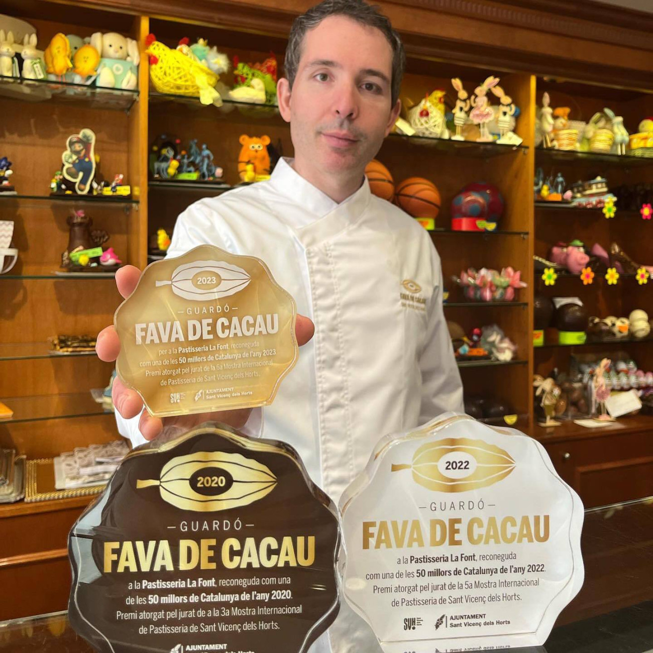 Un dels guanyadors de diverses faves de cacau, el guardó més preuat dels pastissers catalans i d’arreu