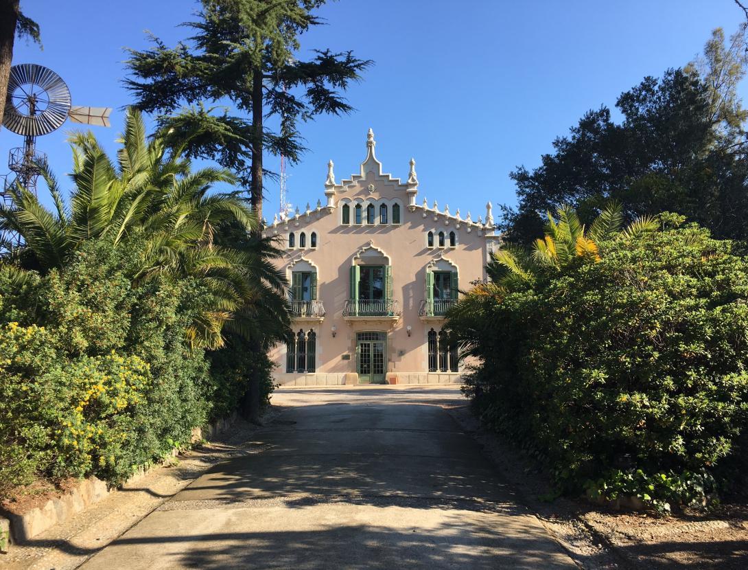 Can Ginestar en Sant Just Desvern, un edificio histórico convertido en punto de encuentro cultural y comunitario. Fuente: Consorcio de Turismo del Baix Llobregat.