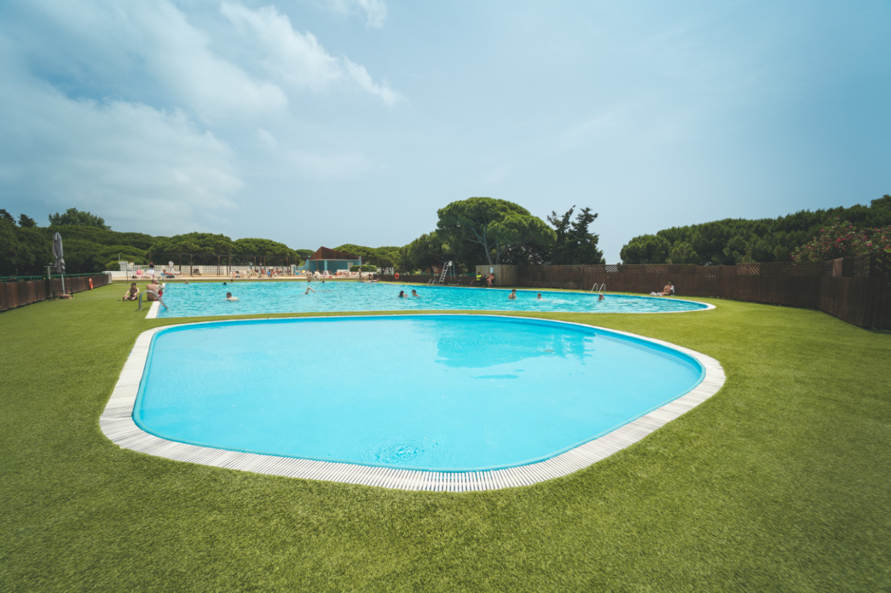 Las piscinas suelen ser de grandes dimensiones
