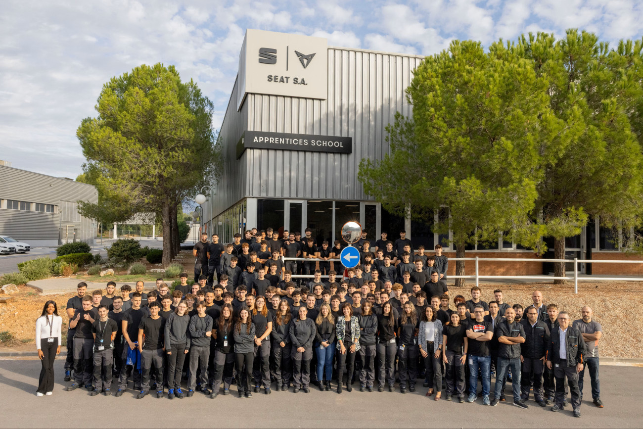  A la carga industrial se suma una histórica formación profesional del sector de la automoción a través de la Escuela de Aprendices