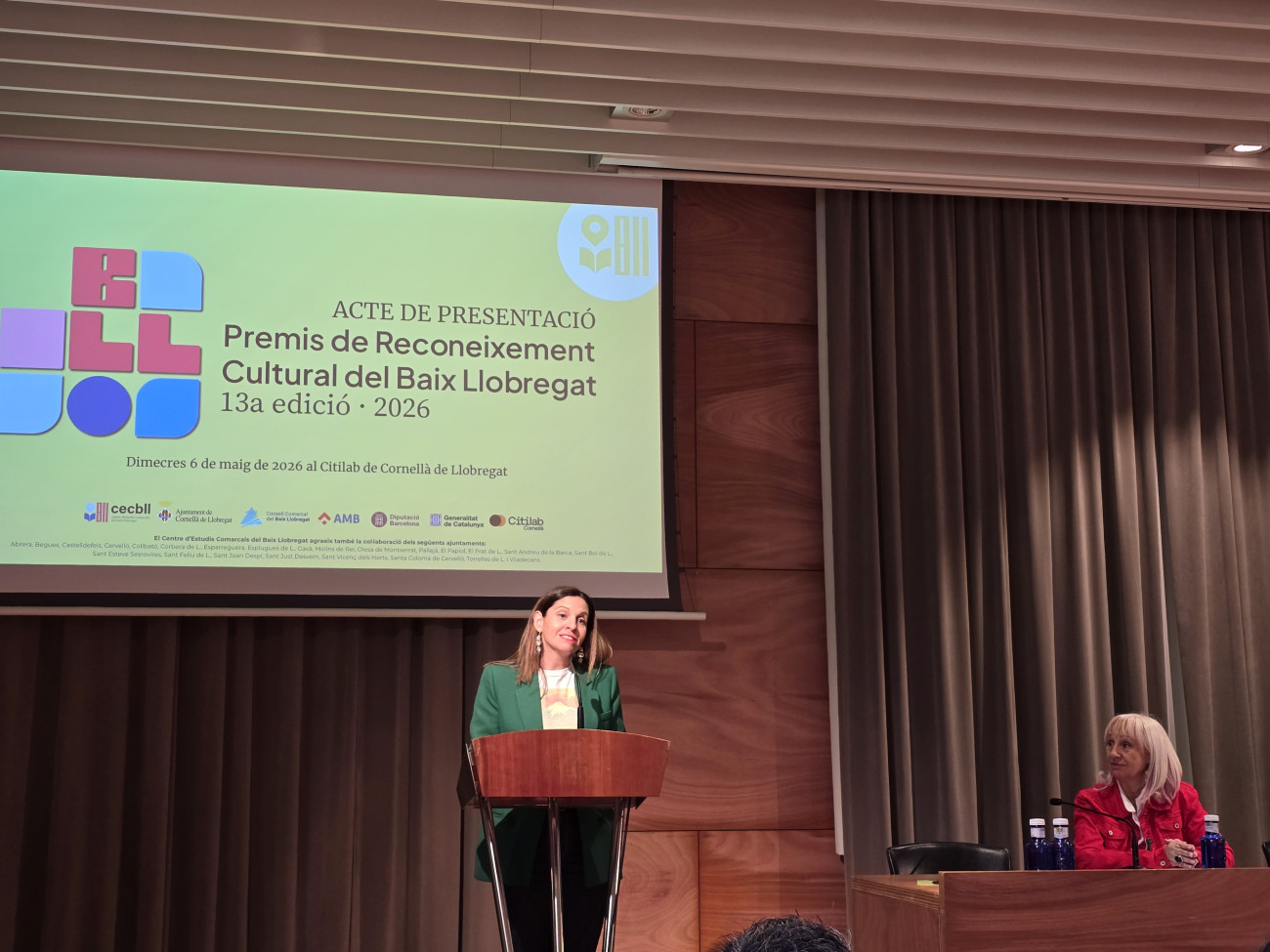  La presidenta del Consell Comarcal del Baix Llobregat, Eva Martínez, durant la presentació de l´edició d´enguany dels Premis de Reconeixement Cultural.