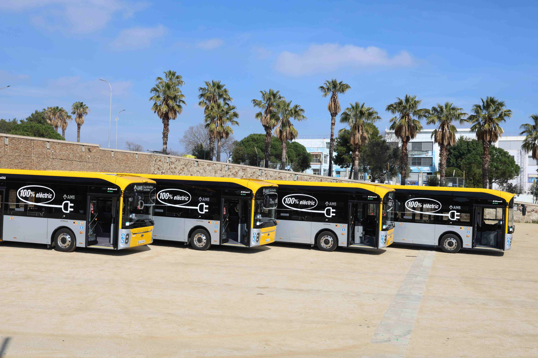 Img CREIX EL TRASPÀS DELS BUSOS URBANS A L’AMB EN MUNICIPIS DEL BAIX I L’ELECTRIFICACIÓ DELS VEHICLES