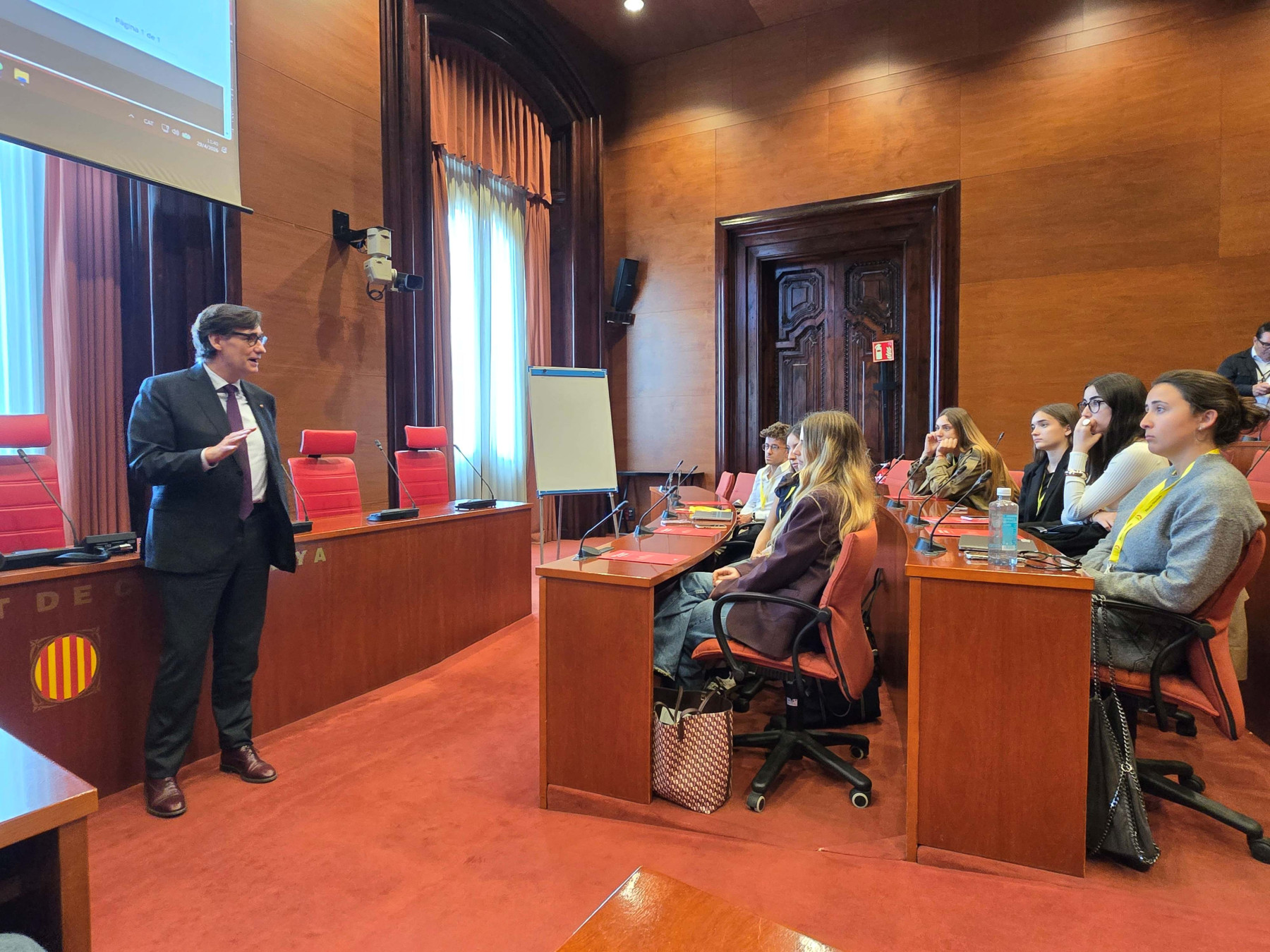 Img El Parlament reclama recuperar la atención ginecológica en los CAP de Sant Vicenç dels Horts