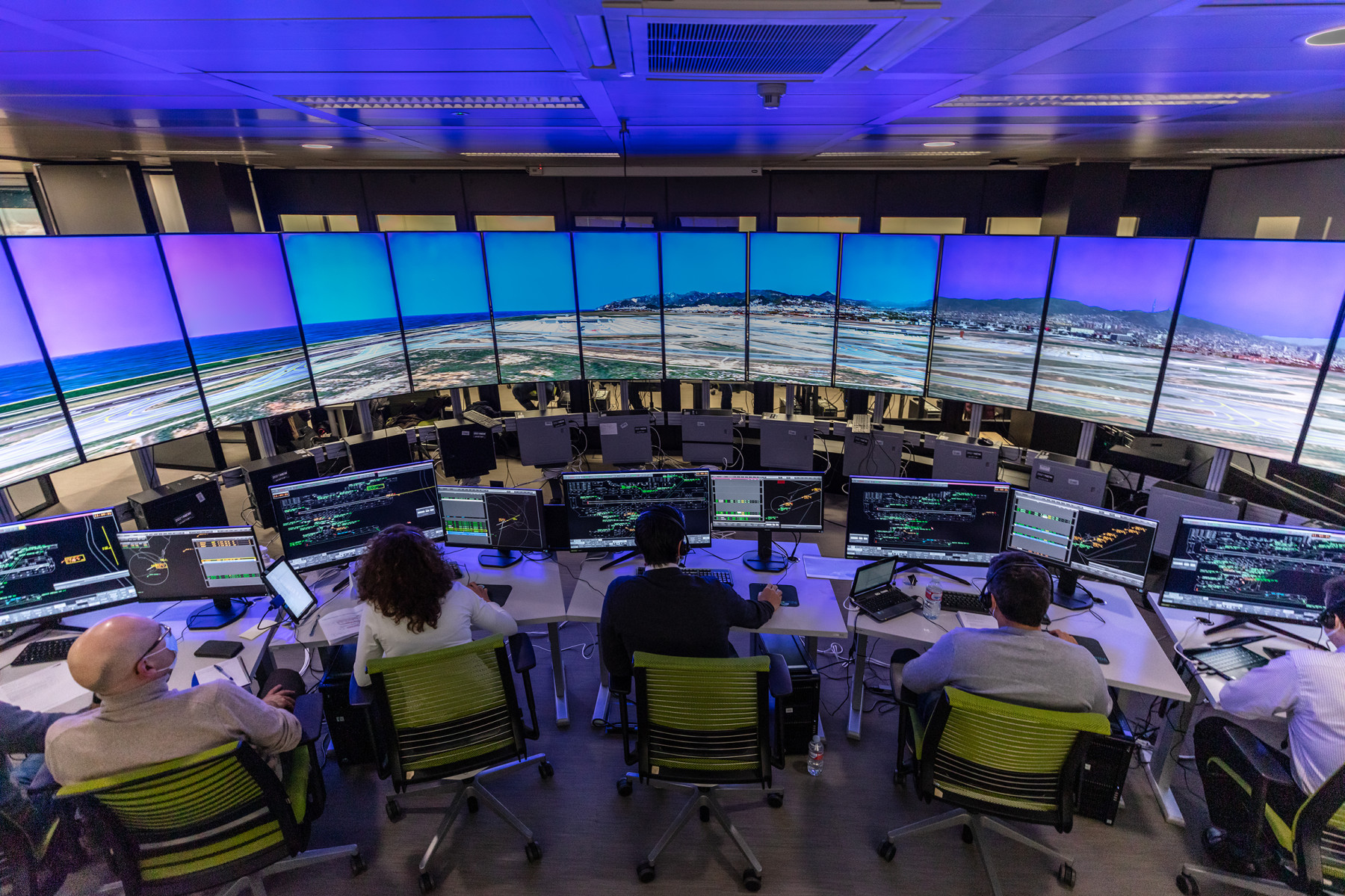 Img El territori Llobregat es consolida com a pol estratègic aeroespacial i de defensa