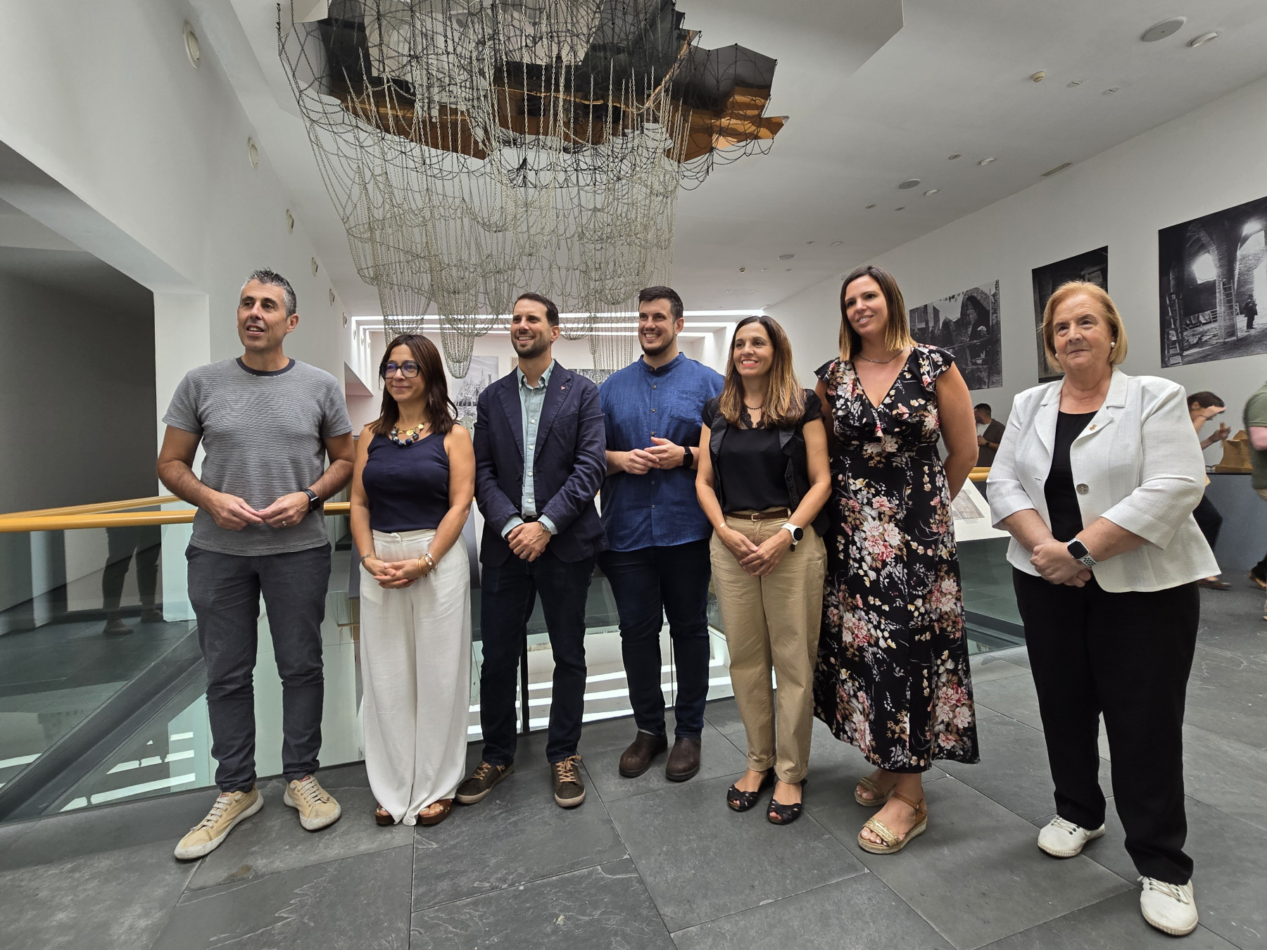 Img La Colònia Güell reviurà la col·locació de la primera pedra de la cripta de Gaudí amb teatre i 150 drons
