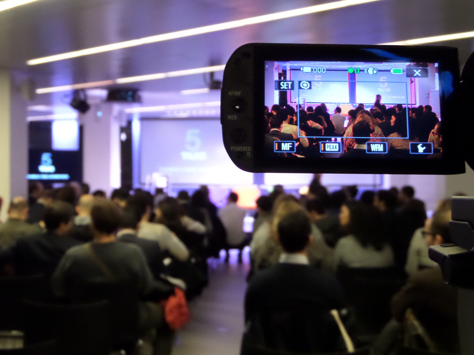 Mitjans comunicació